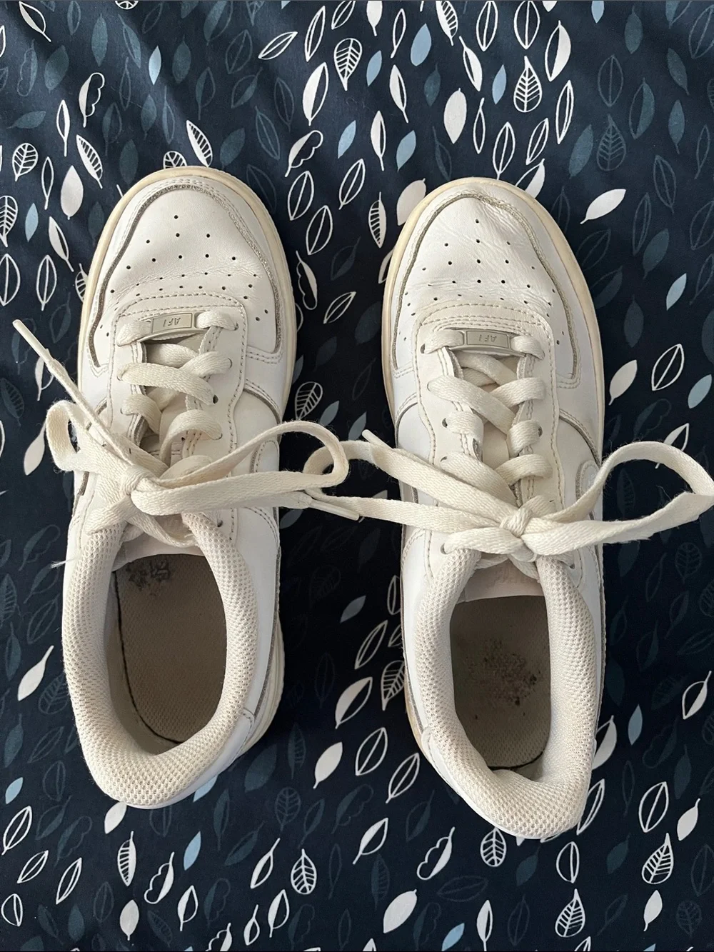 Nike Air Force bottom sneaker